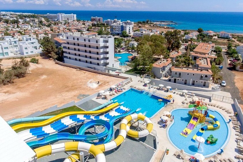 <span style="font-weight: bold;">Narcissos Hotel Water Park 4*&nbsp;</span><br>